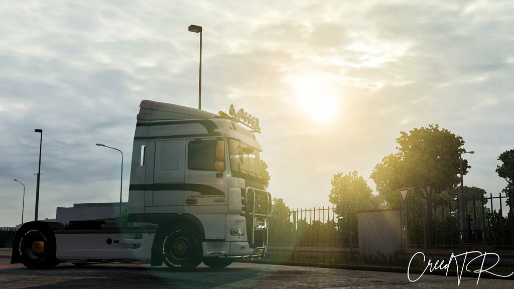 Trailer Truck - HD Wallpaper 