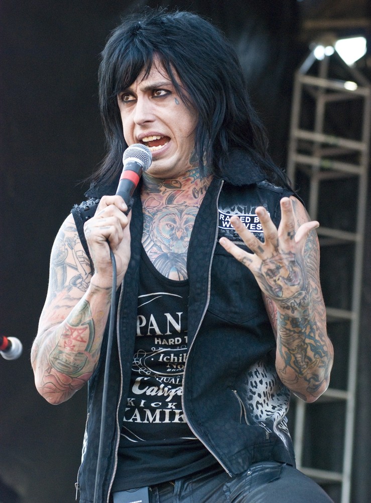 Falling In Reverse Perform At Rock On The Range - Falling In Reverse Cover Art - HD Wallpaper 