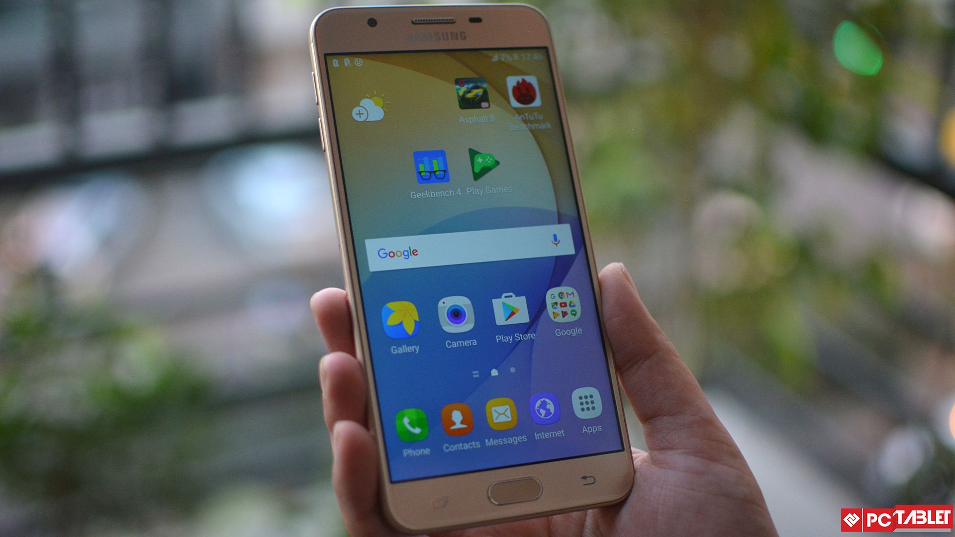 Iphone - HD Wallpaper 