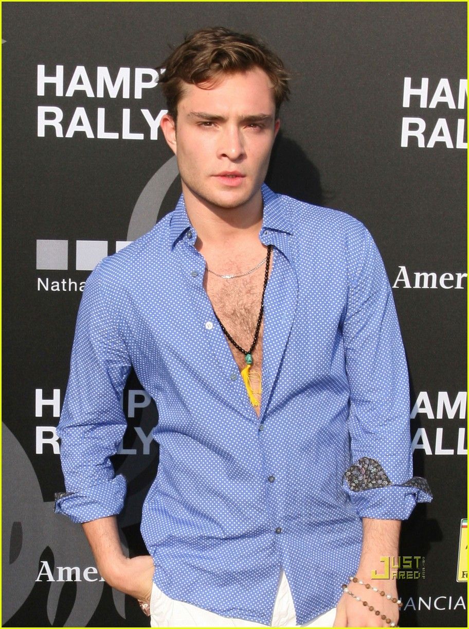 Ed Westwick Hai - HD Wallpaper 