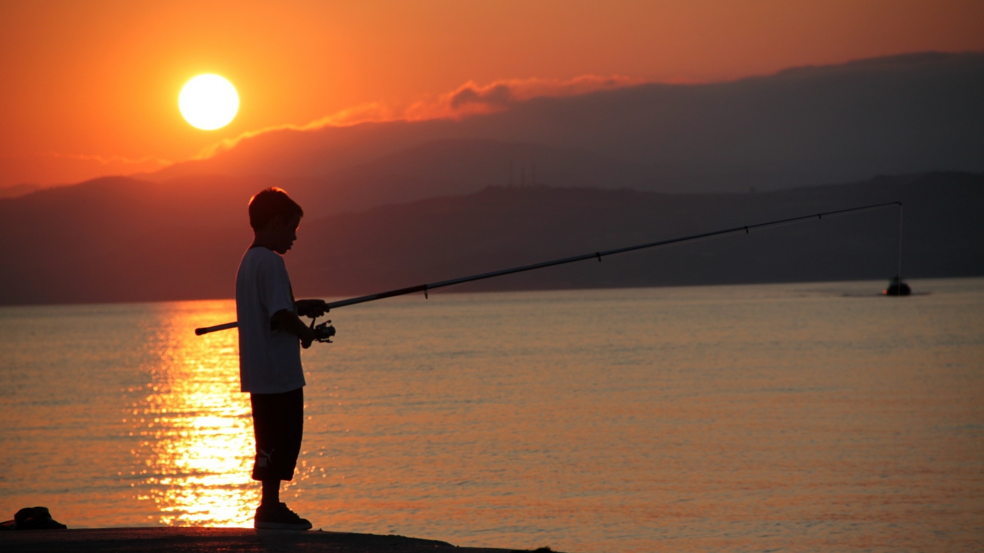 Lake Fishing Rod Computer Background - Lake Fishing Rod Sunset - HD Wallpaper 