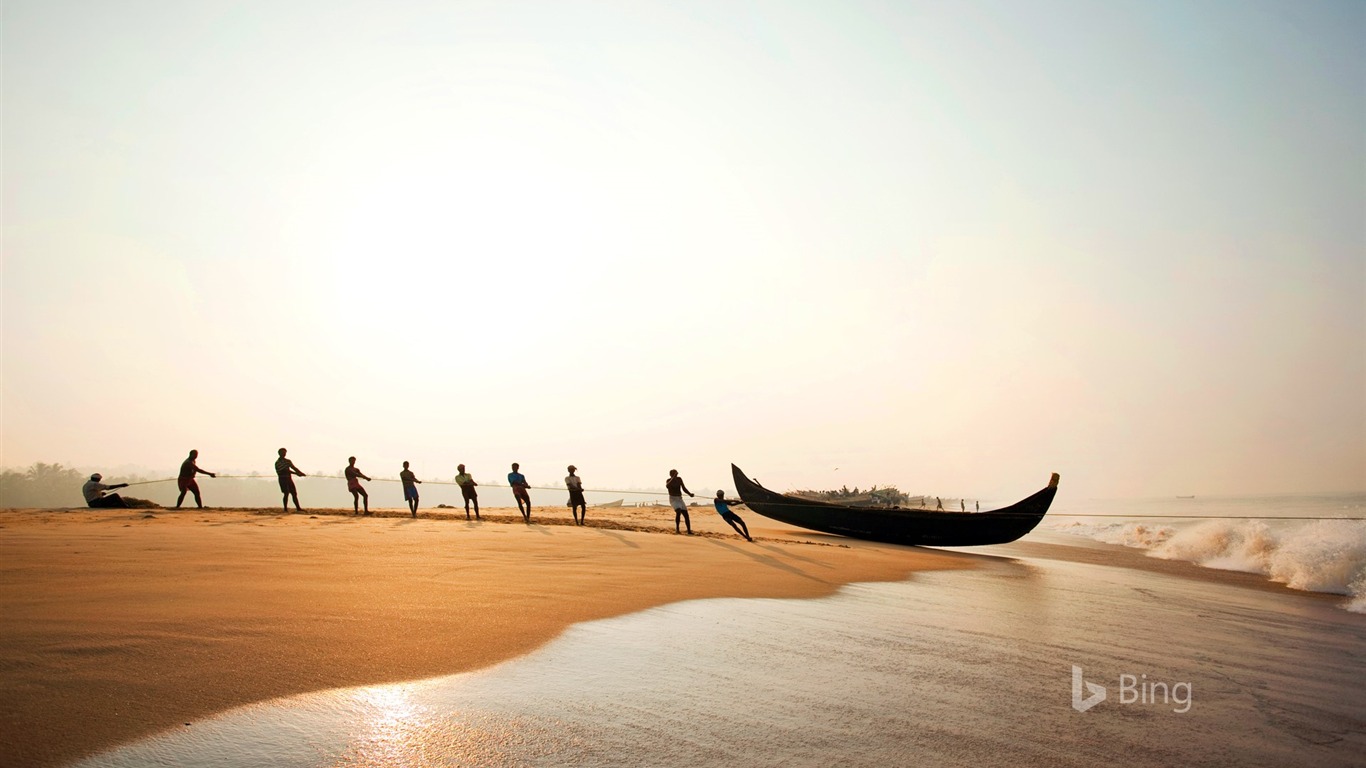 Fisherman Boat Poovar Beach 2018 Bing Wallpaper2018 - Beach - HD Wallpaper 