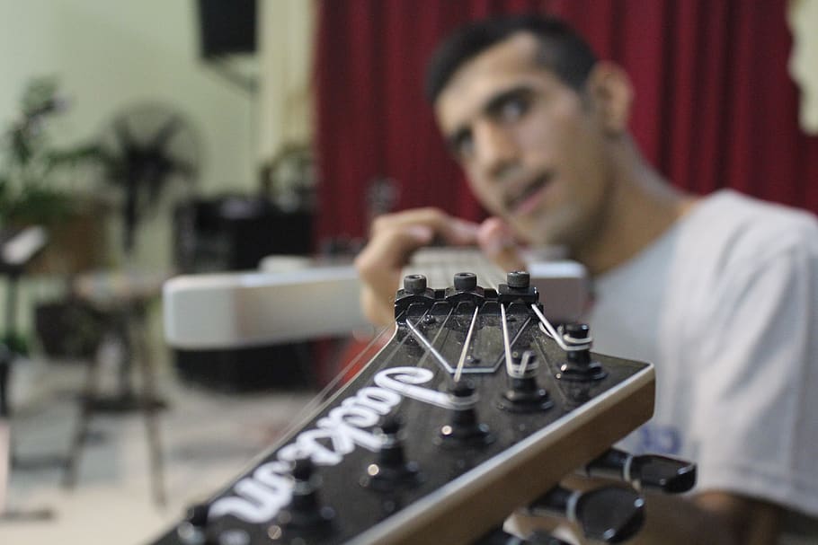 Jackson, Guitar, Adult, Technology, Headshot, Portrait, - Event - HD Wallpaper 