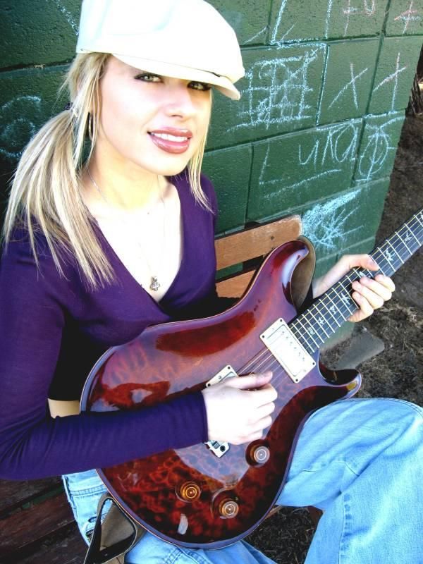 Orianthi Panagaris - HD Wallpaper 