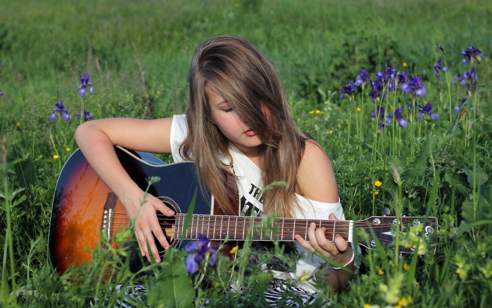 Girl Guitar Deca String Mood Guitars Girls Women Wallpaper - Best Wallpaper Guitar With Girl - HD Wallpaper 