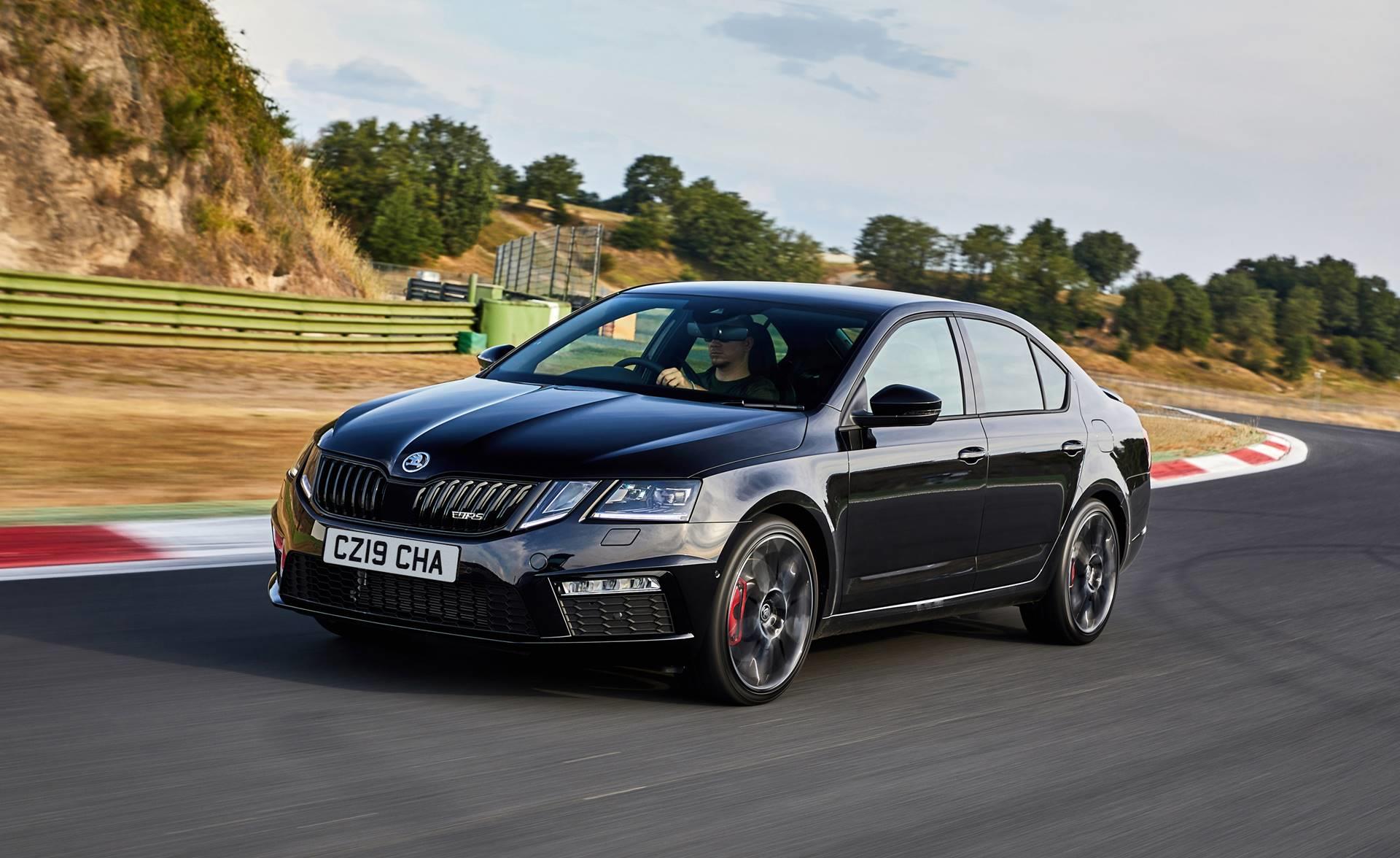 2019 Skoda Octavia Vrs Challenge Thumbnail Image - Skoda Octavia Vrs 2019 - HD Wallpaper 