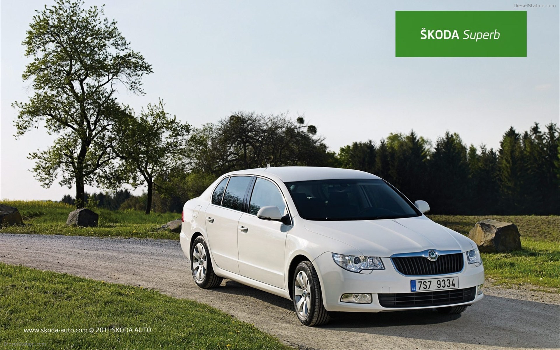 Skoda Superb - 2011 Skoda Super B - HD Wallpaper 