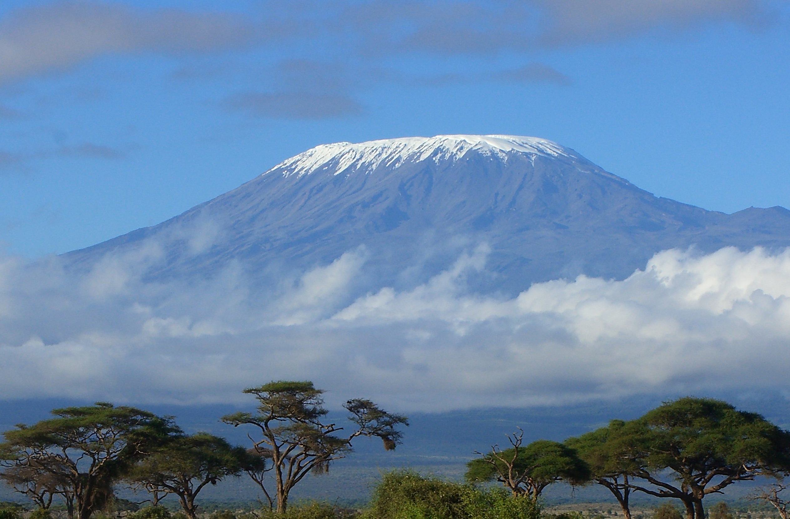 Mount Kilimanjaro Superb Wallpaper Hd - Kilimanjaro The Highest Mountain In Africa - HD Wallpaper 