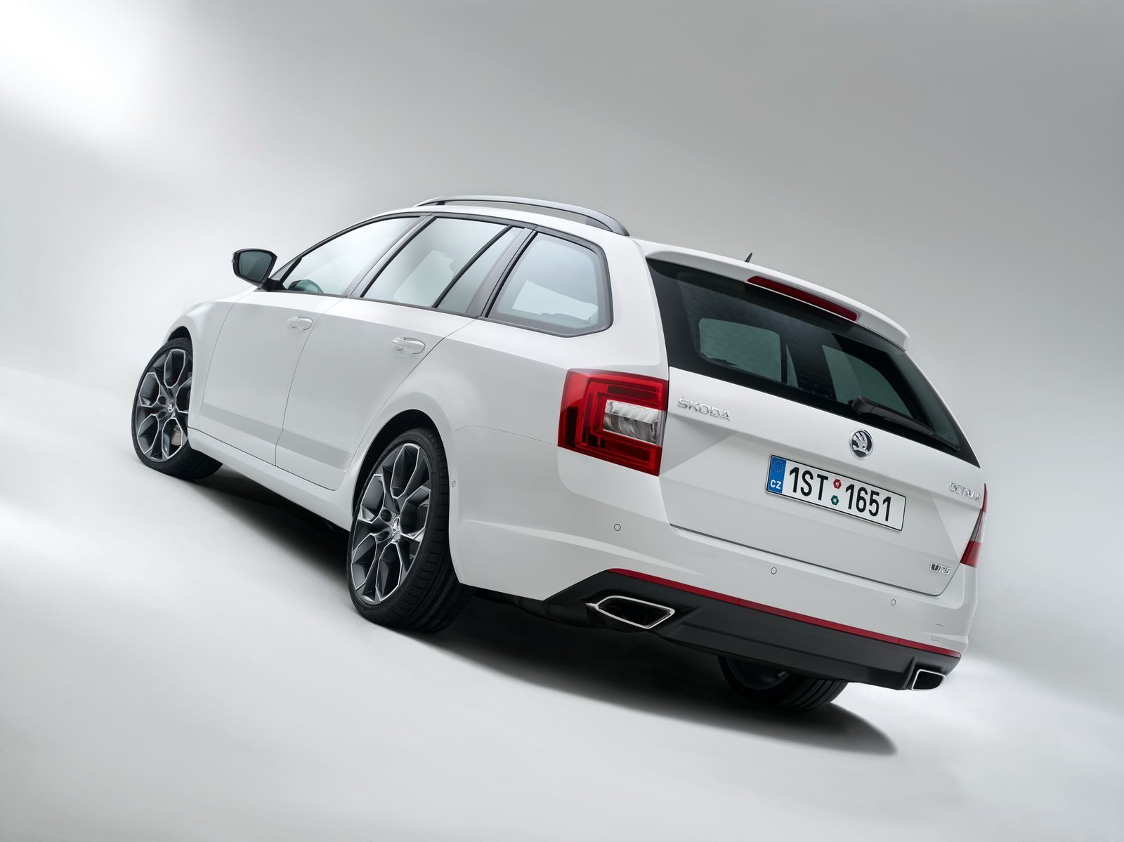 Skoda Octavia 3 Rs Combi - HD Wallpaper 