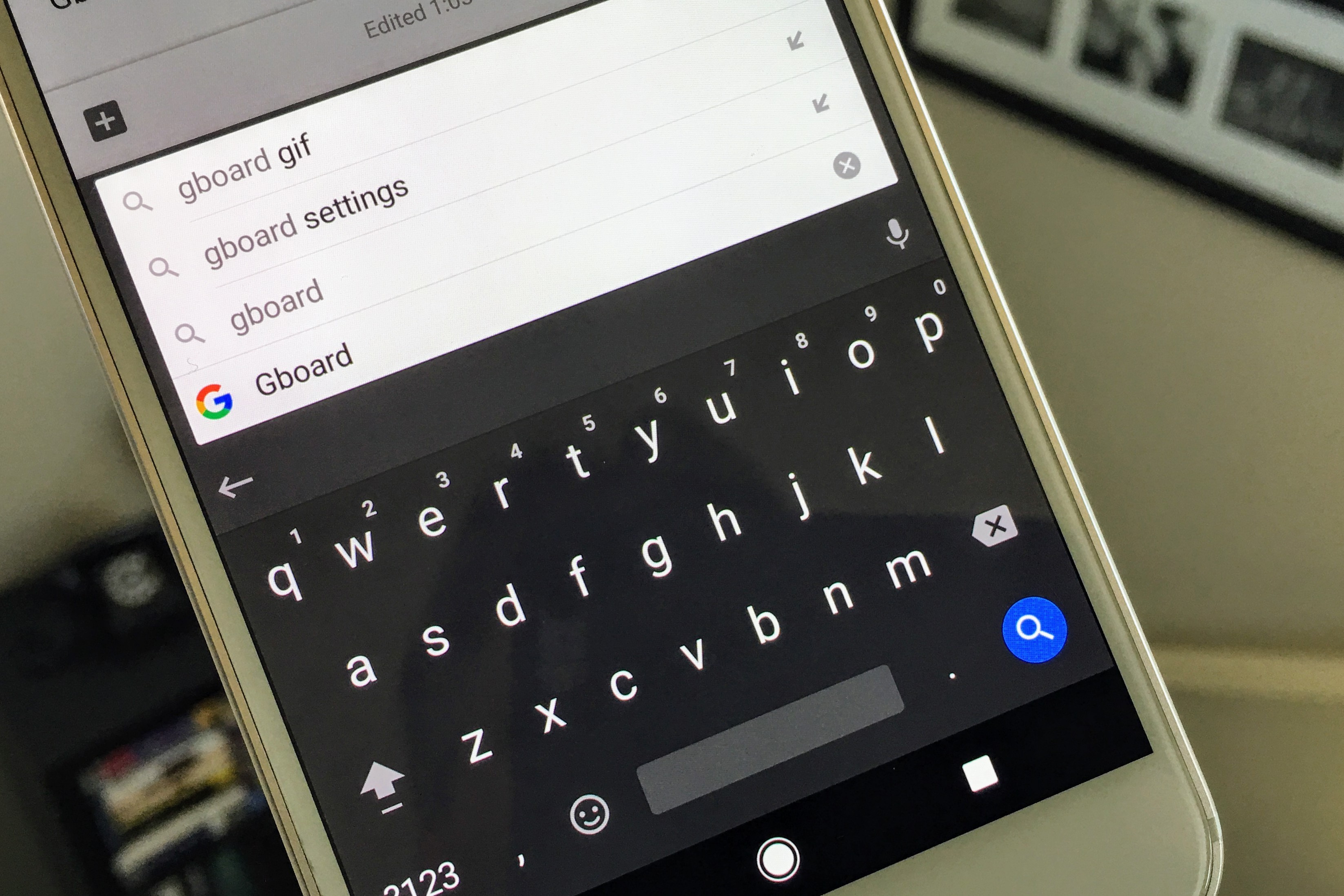 Android Keyboard Tricks - HD Wallpaper 