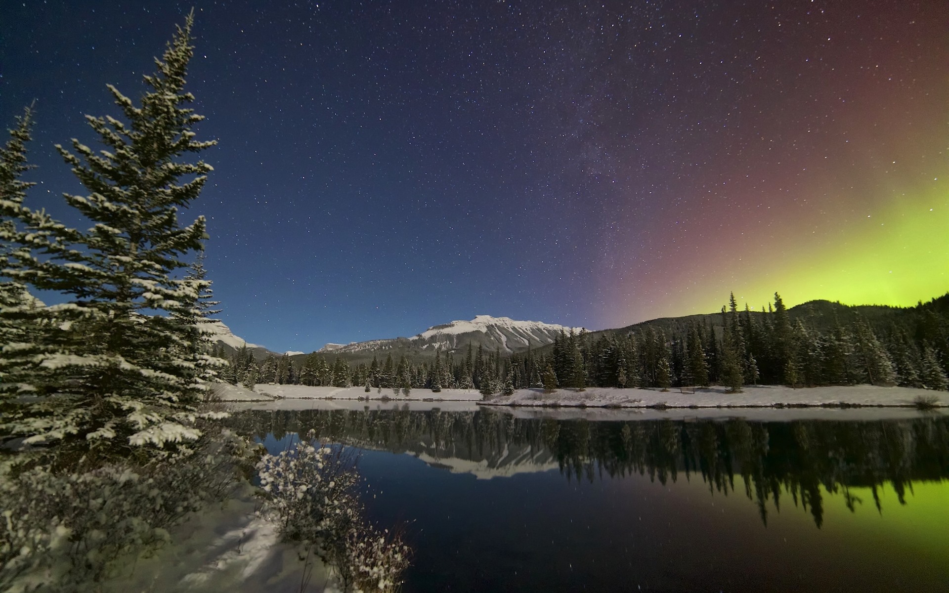Wallpaper Canadian Rockies, Northern Lights, Starry, - Aurora - HD Wallpaper 