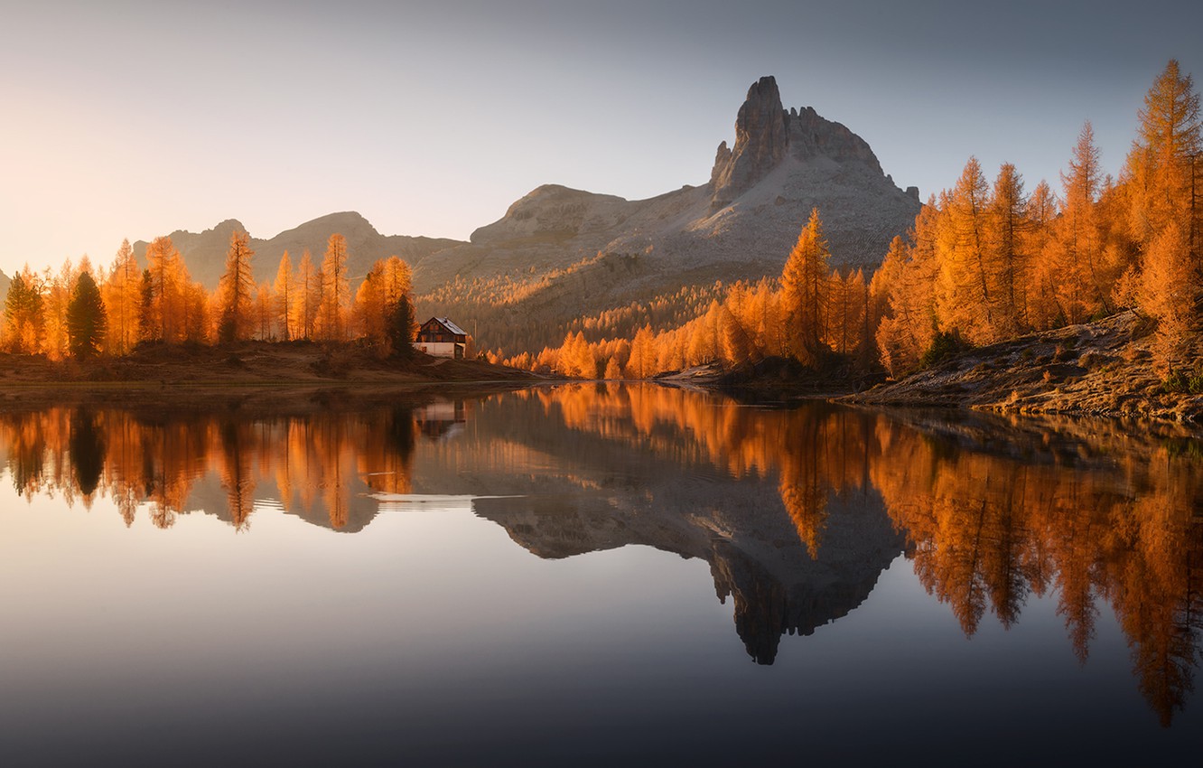 Photo Wallpaper Autumn, Forest, Mountains, Lake, Lake - Reflection - HD Wallpaper 