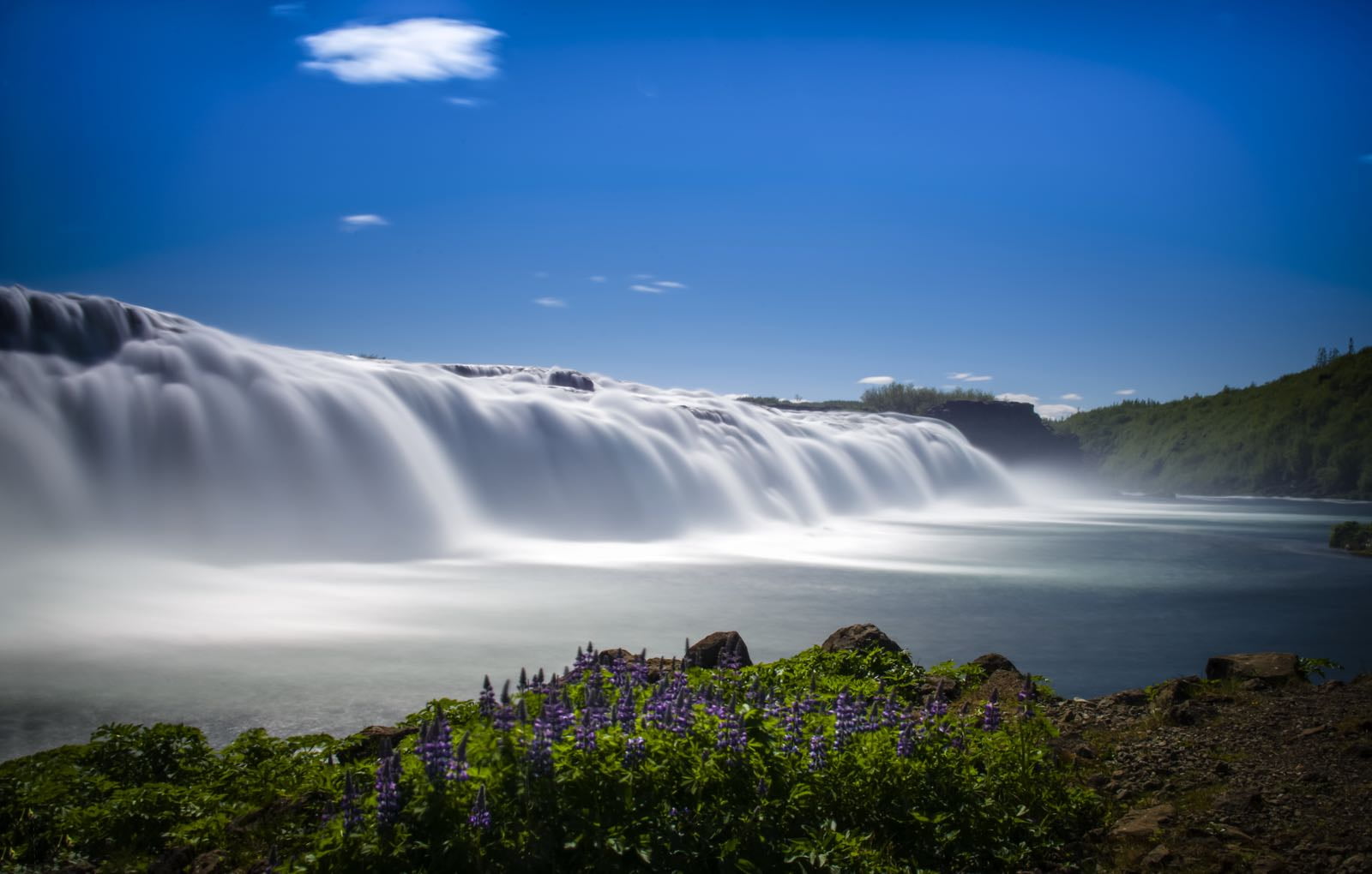 Waterfall - HD Wallpaper 