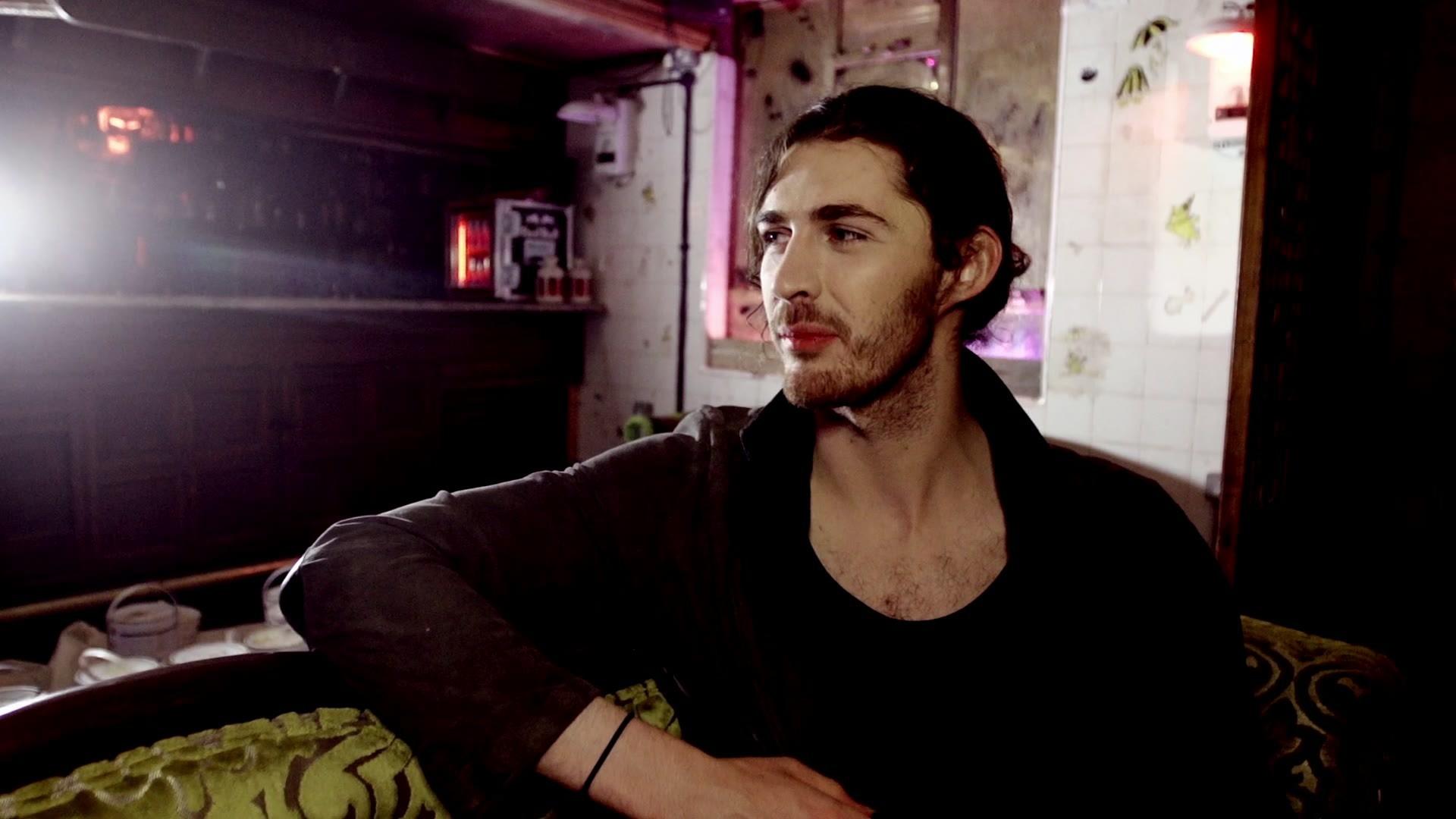 Someone New Video - Gentleman - HD Wallpaper 