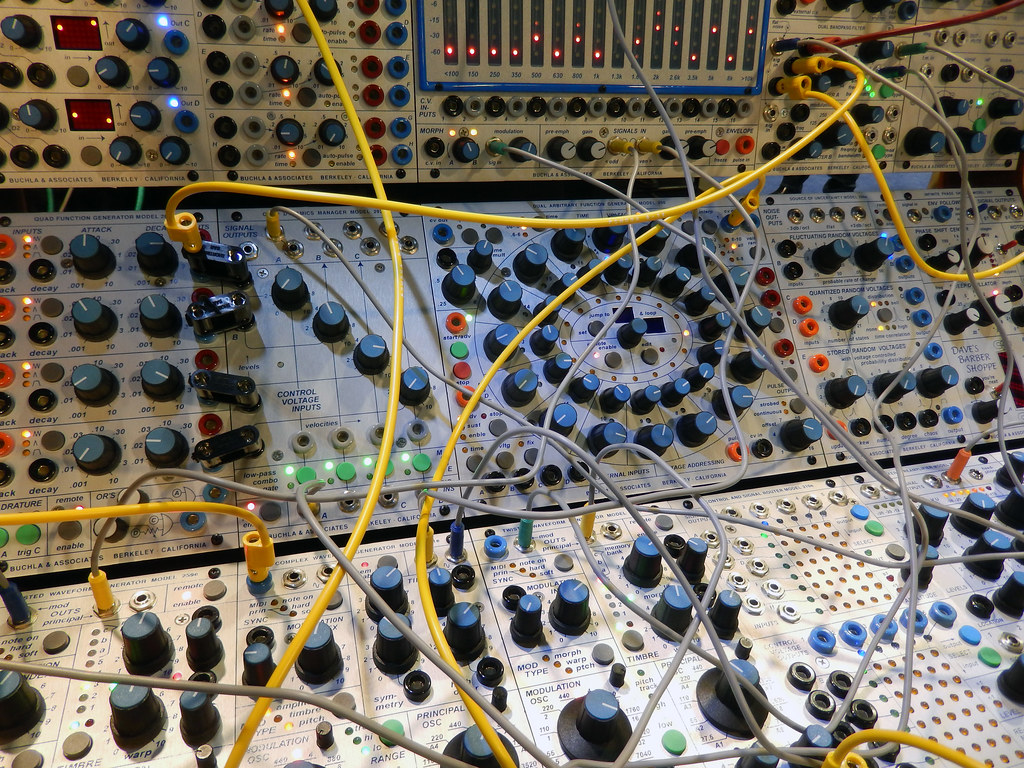 Electronics - HD Wallpaper 