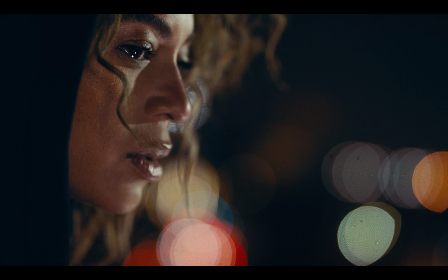 Mik - Beautiful Black Women Crying - HD Wallpaper 