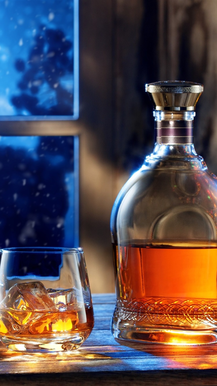 Iphone Wallpaper Window, Night, Bottle, Whiskey, Glass - Whisky Christmas - HD Wallpaper 