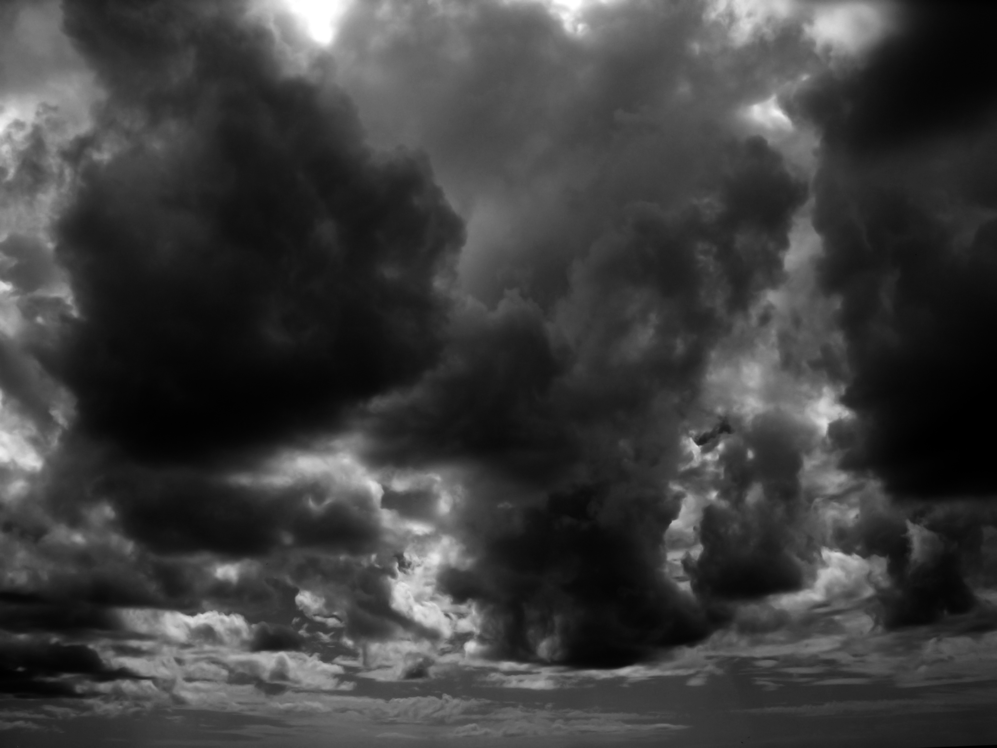 High Resolution Stormy Sky - HD Wallpaper 