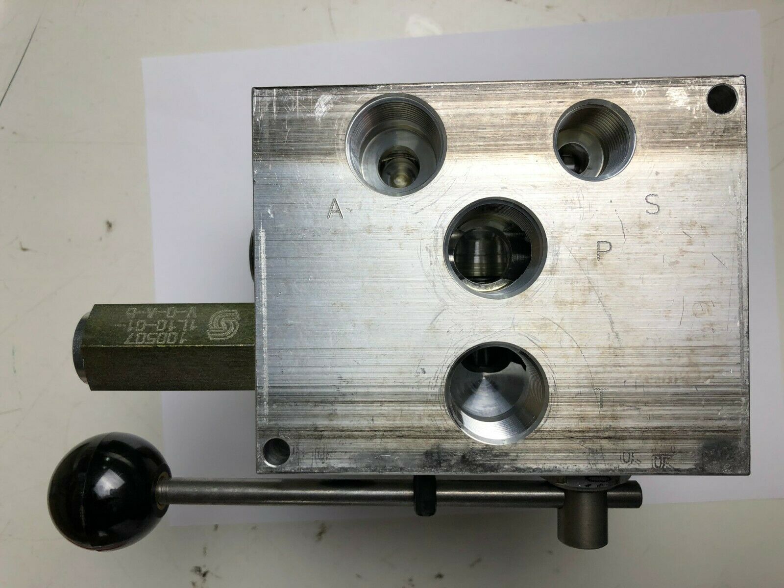 100pcs At29c020 12pc Ic 2 Megabit 256k X 8 5 Volt Atmel - Electronics - HD Wallpaper 