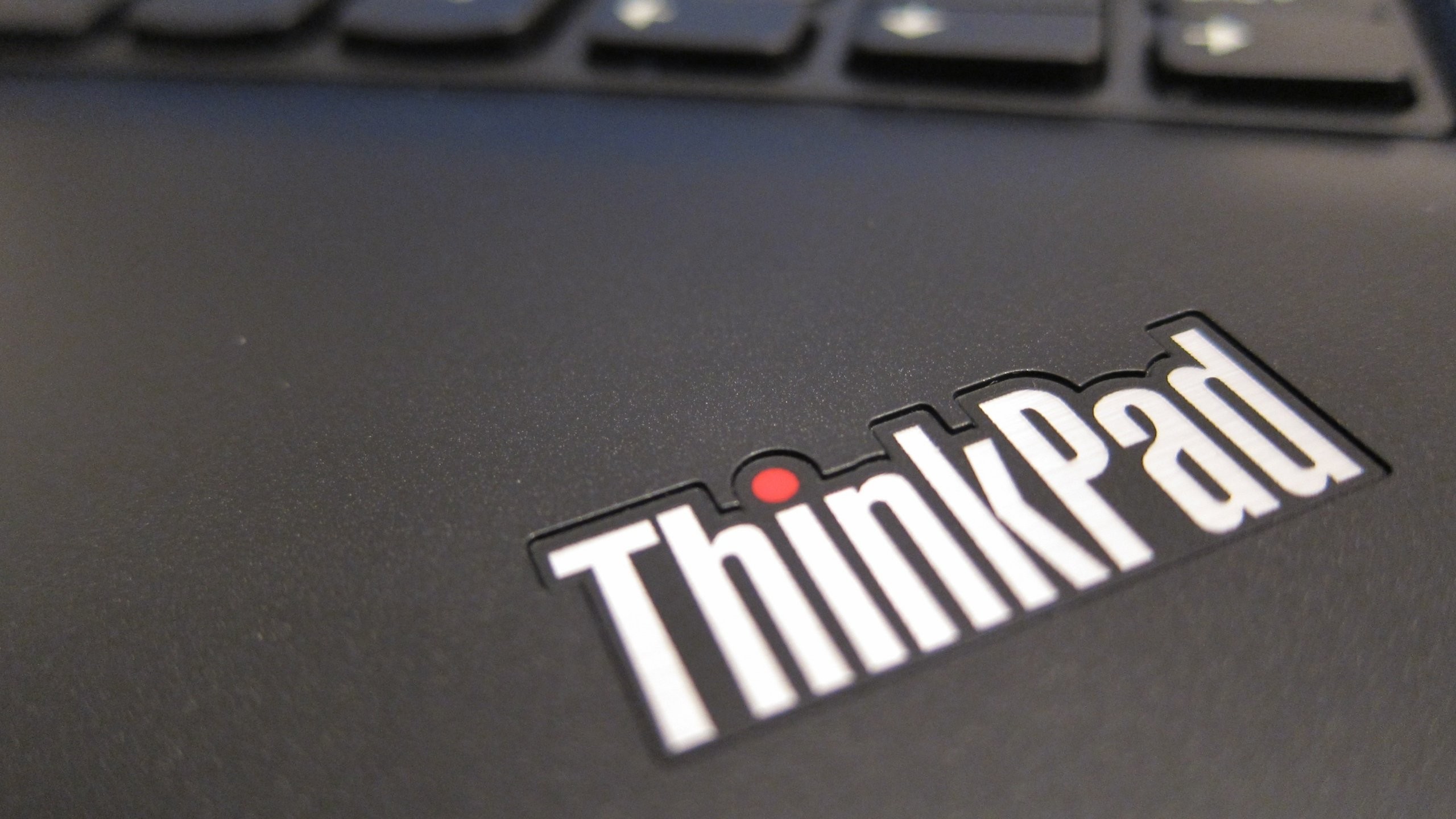 Lenovo Thinkpad Desktop Wallpaper - Worst Pc In The World - HD Wallpaper 