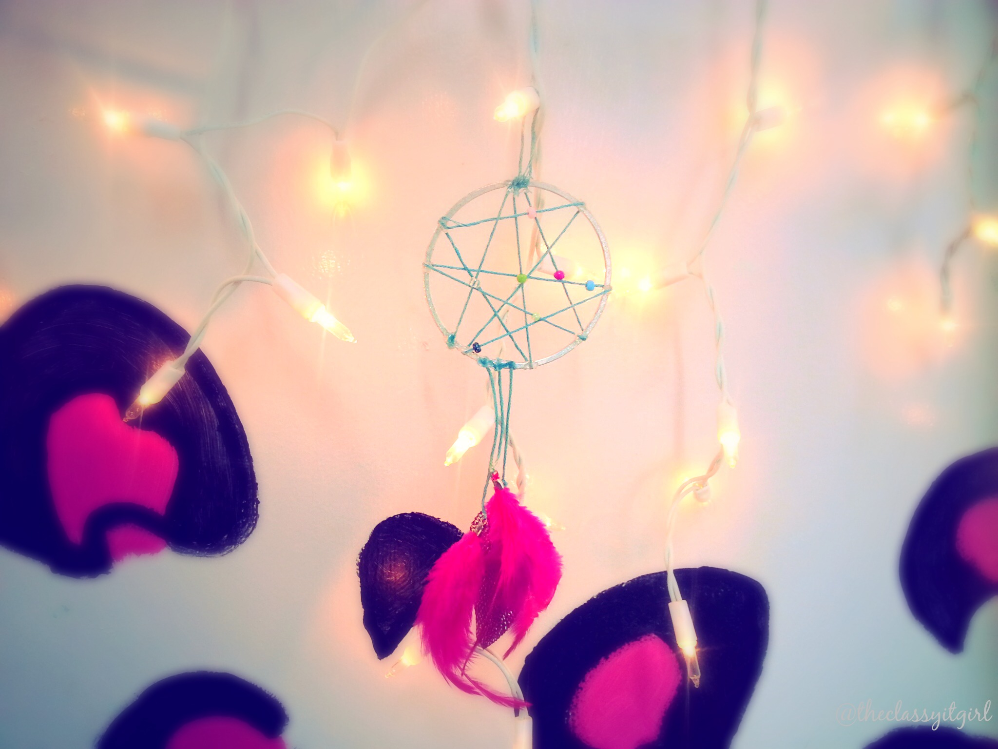 Of Course You Know I M Biased Against The Pink One - Classy Girl Wallpaper Hd - HD Wallpaper 