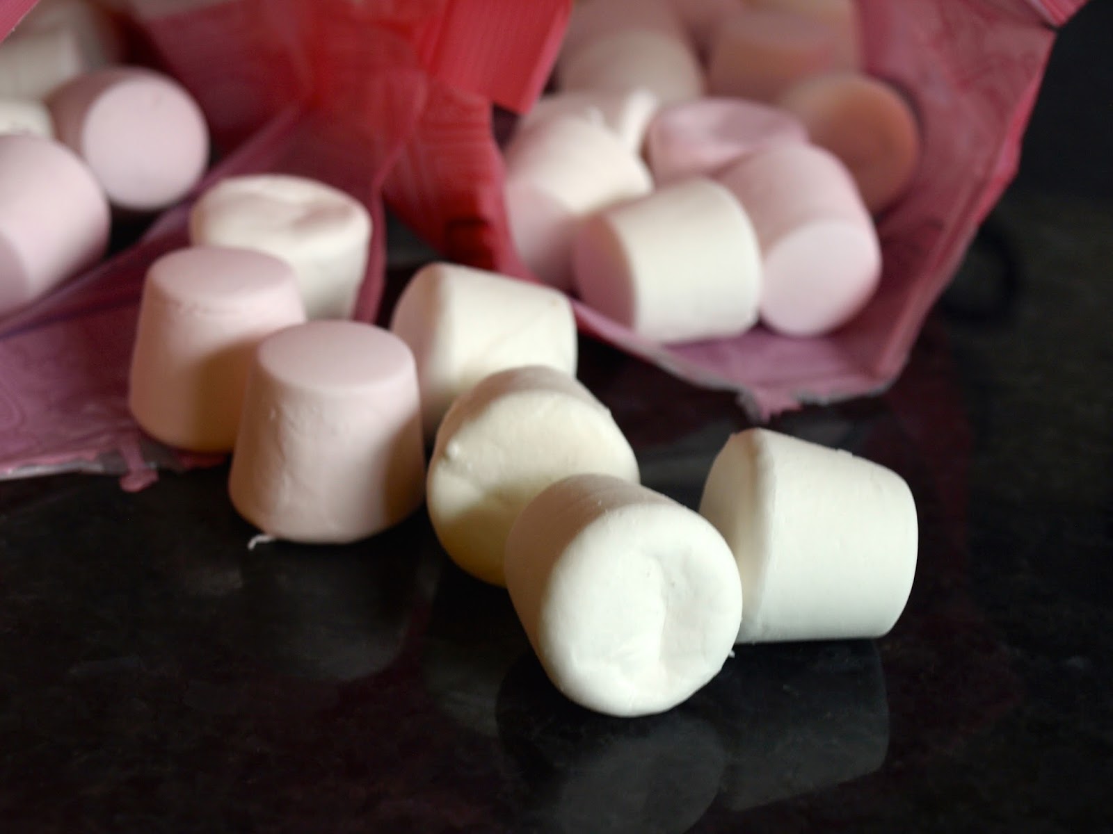 Marshmallow - HD Wallpaper 