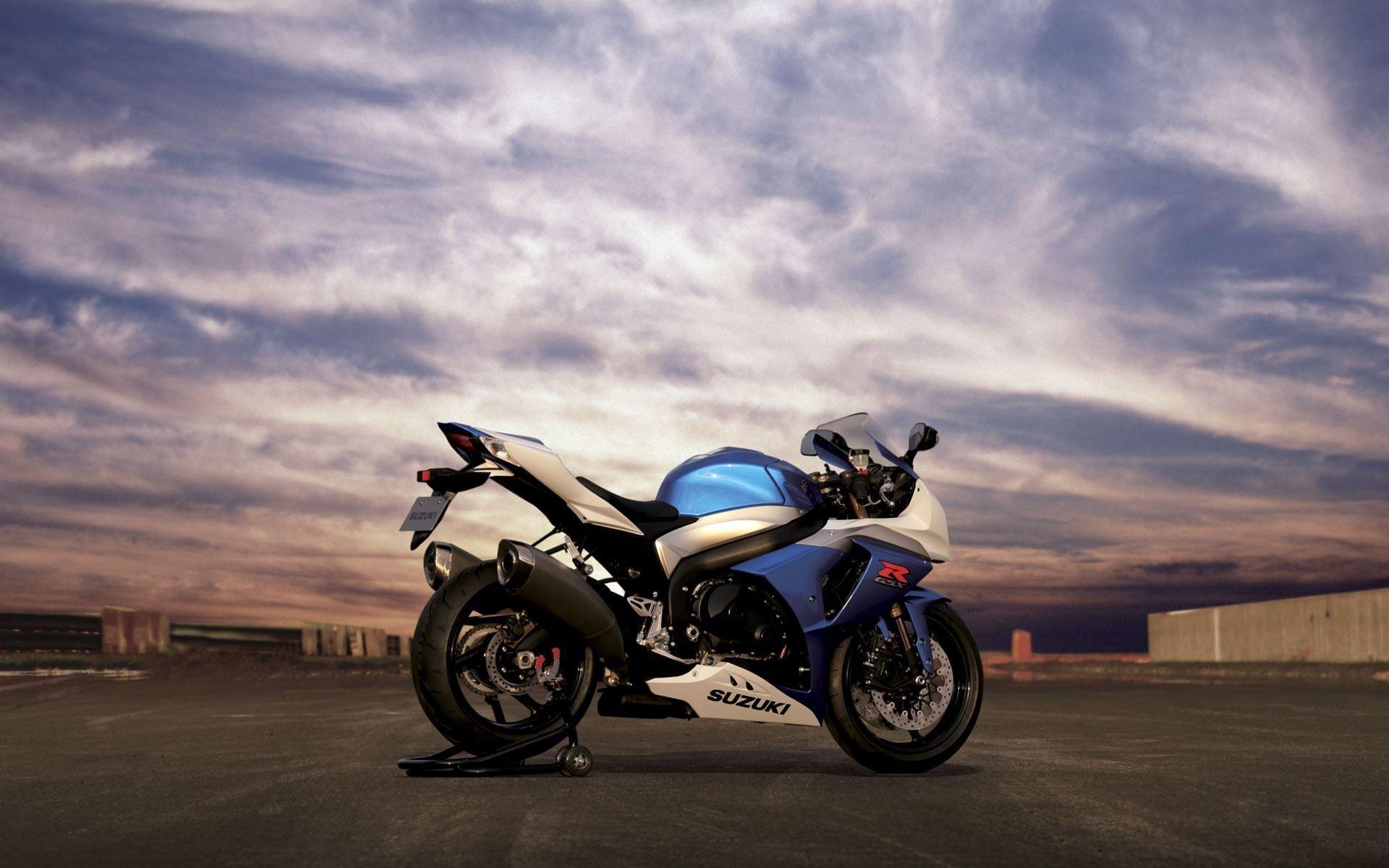 Suzuki Gsxr 1000 - HD Wallpaper 