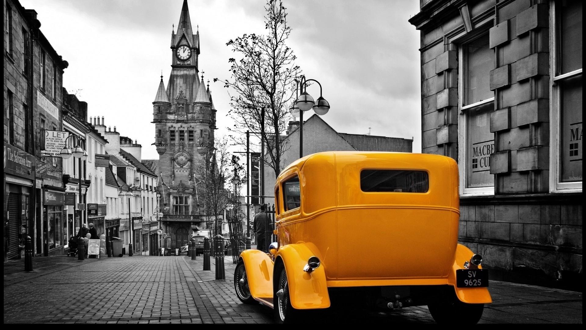 Hotrod In Europe - Black And Yellow Vintage - HD Wallpaper 