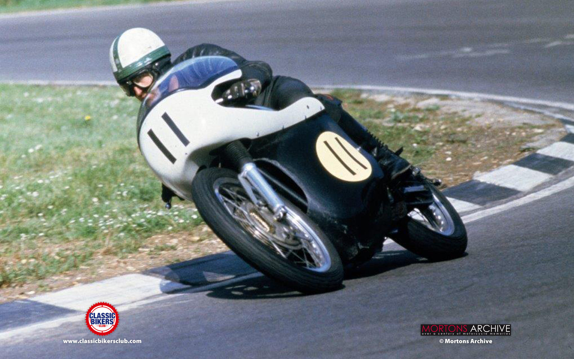 Motorcycle - HD Wallpaper 