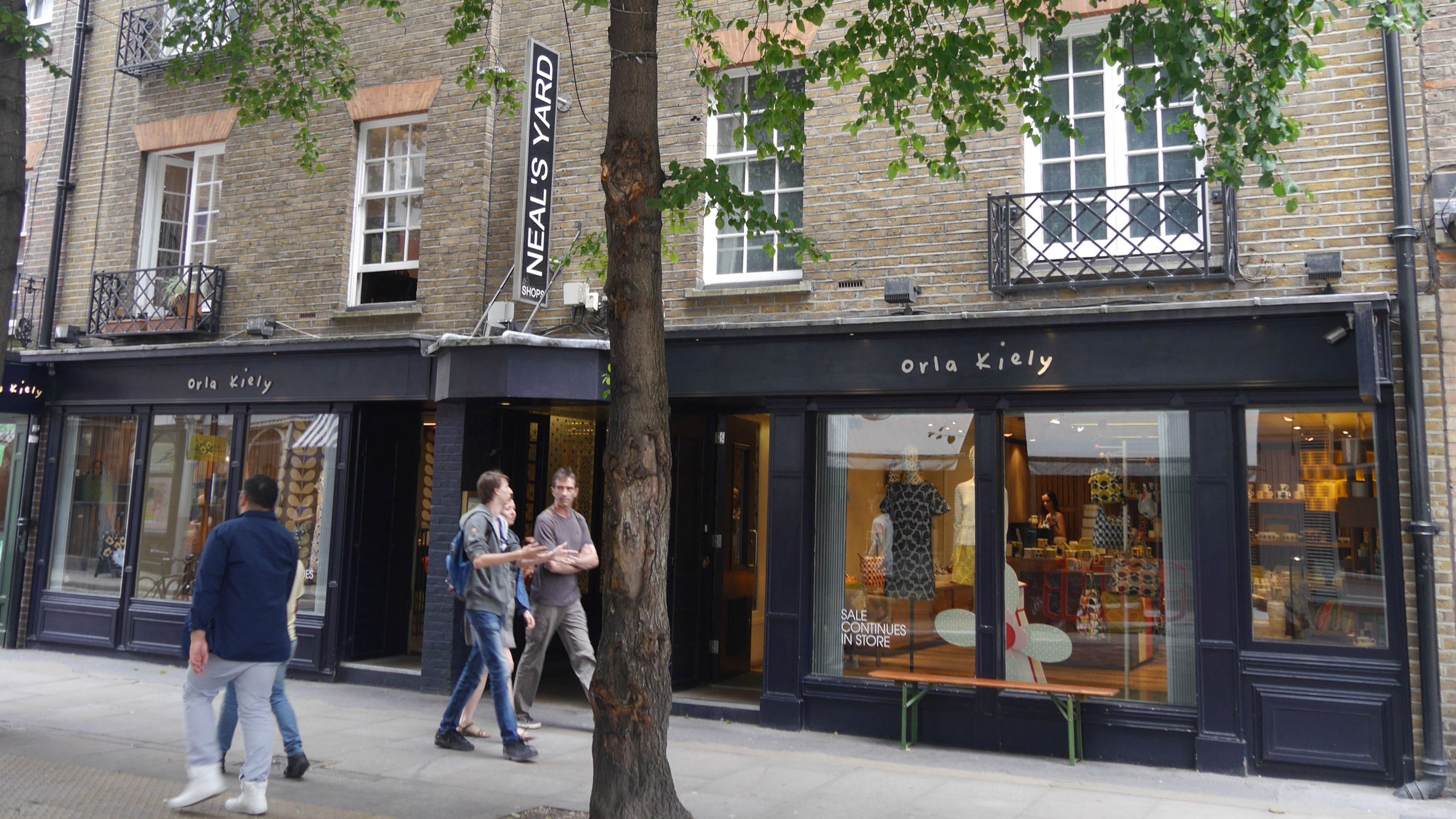 Commercial Building - 2364x1330 Wallpaper - teahub.io