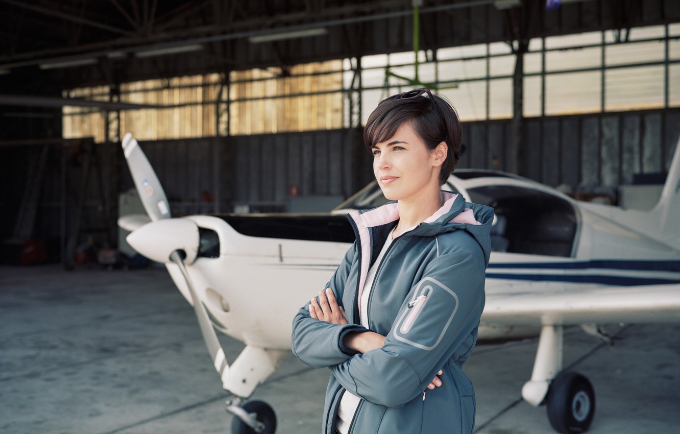 Photo Wallpaper Summer, Look, Smile, Mood, Woman, Goal, - Pilote Hangar - HD Wallpaper 