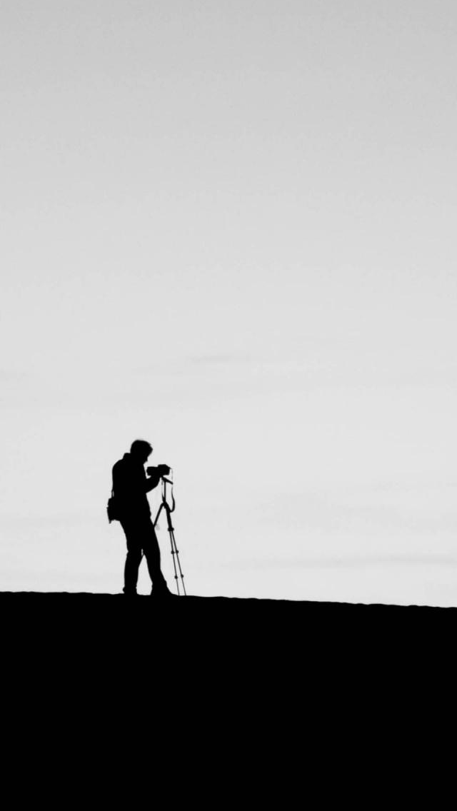 Photographer Tripod Silhouette Iphone 5 Wallpaper Hd - Silhouette - HD Wallpaper 