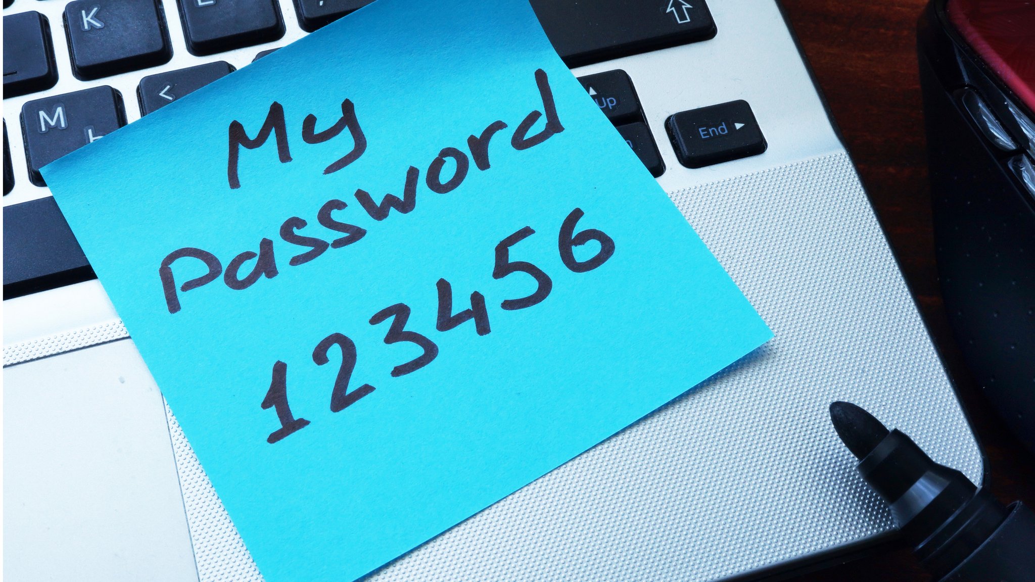 Password On Sticky Note - HD Wallpaper 