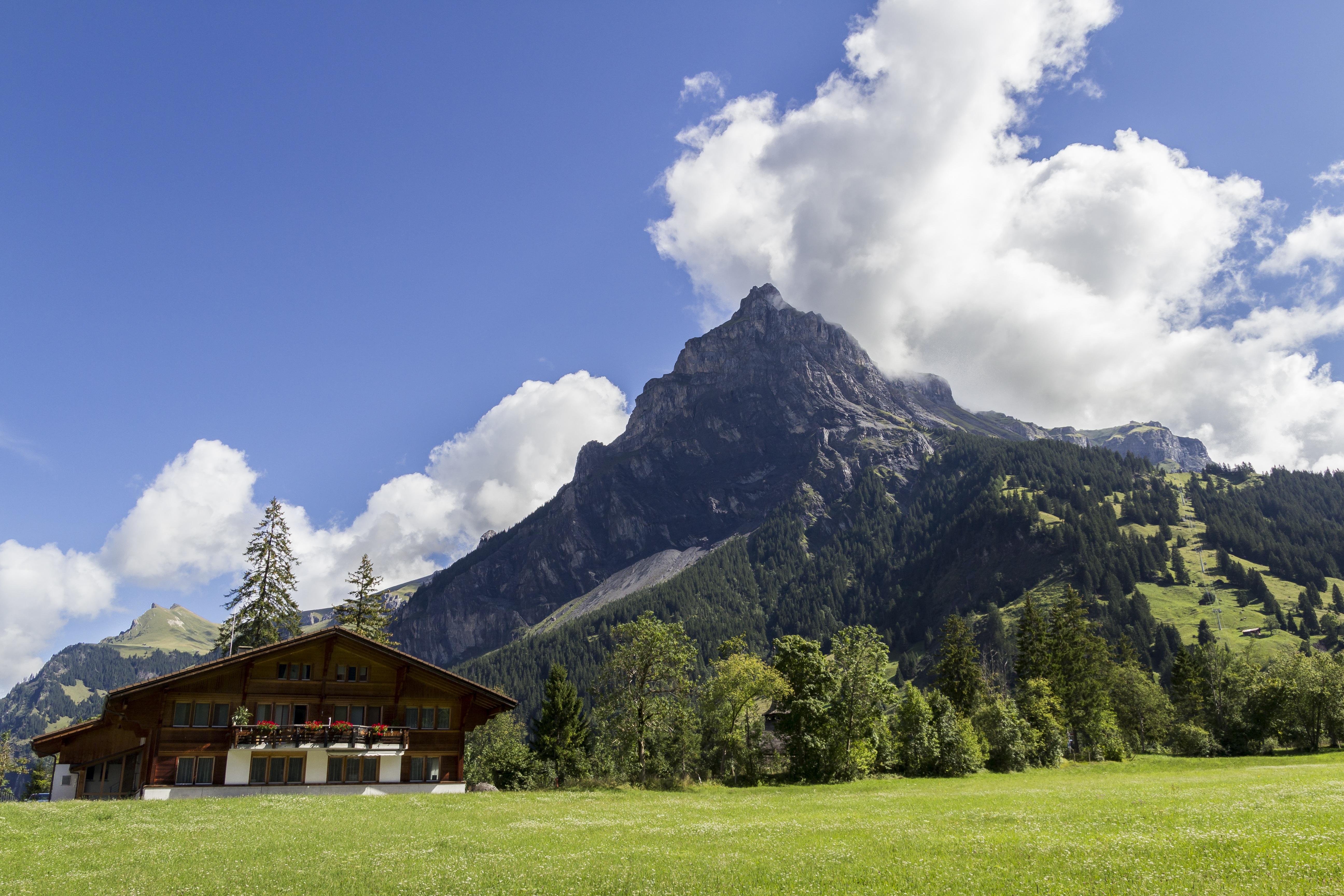 Alps - HD Wallpaper 