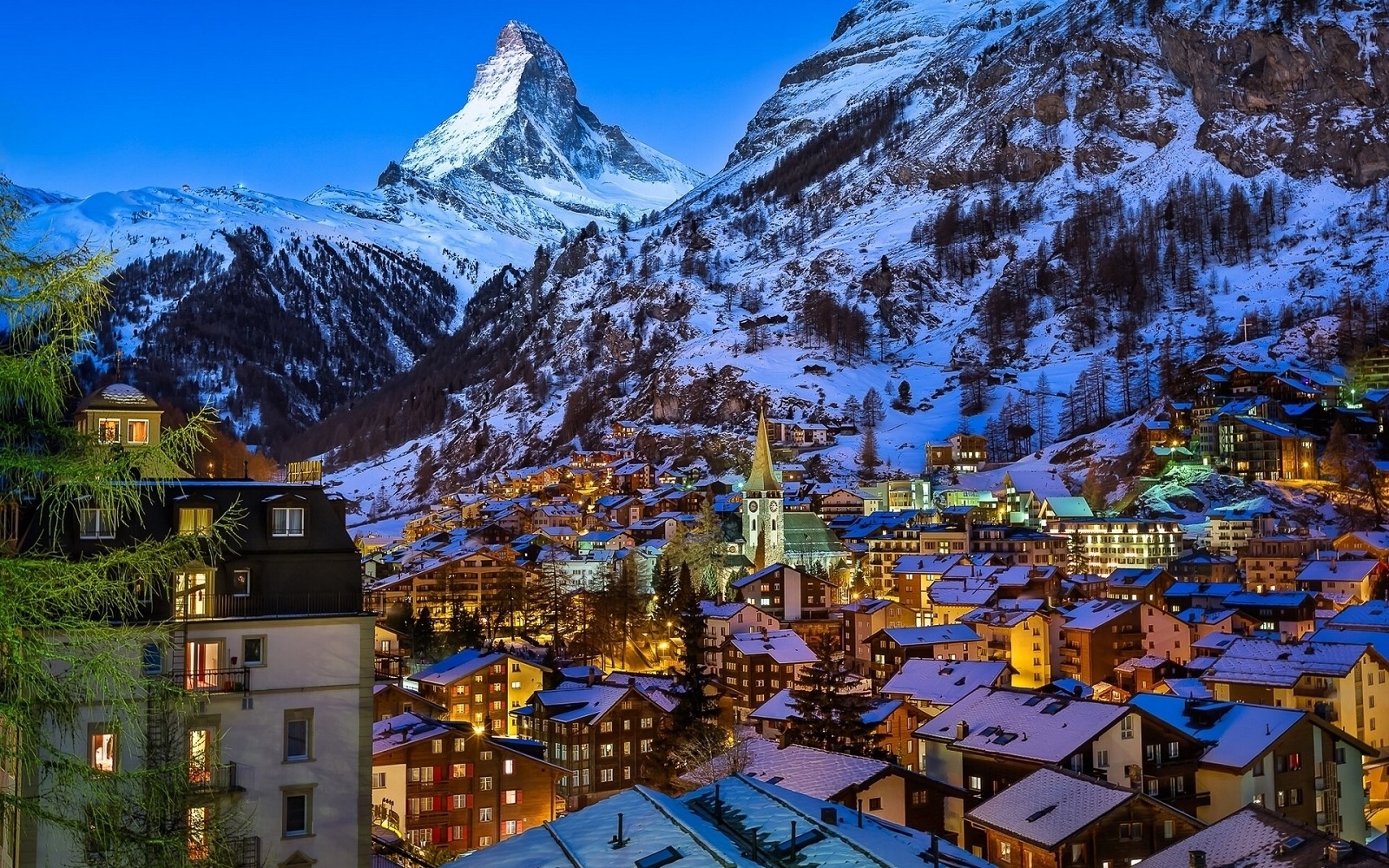 Zermatt Impressive Winter Atmosphere Switzerland Matterhorn - Winter Switzerland Wallpaper Hd - HD Wallpaper 