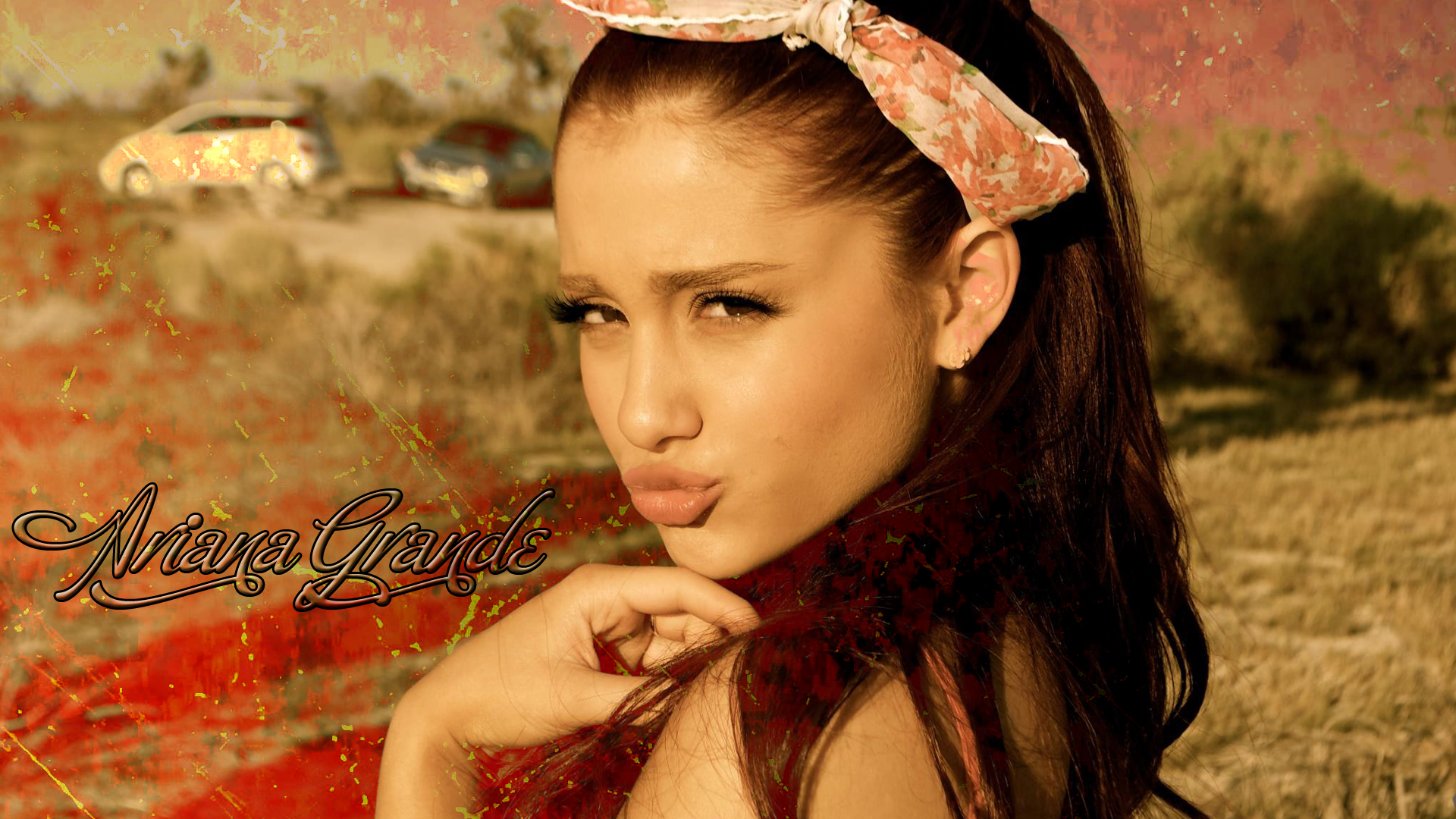 Red Haired Ariana Grande - HD Wallpaper 
