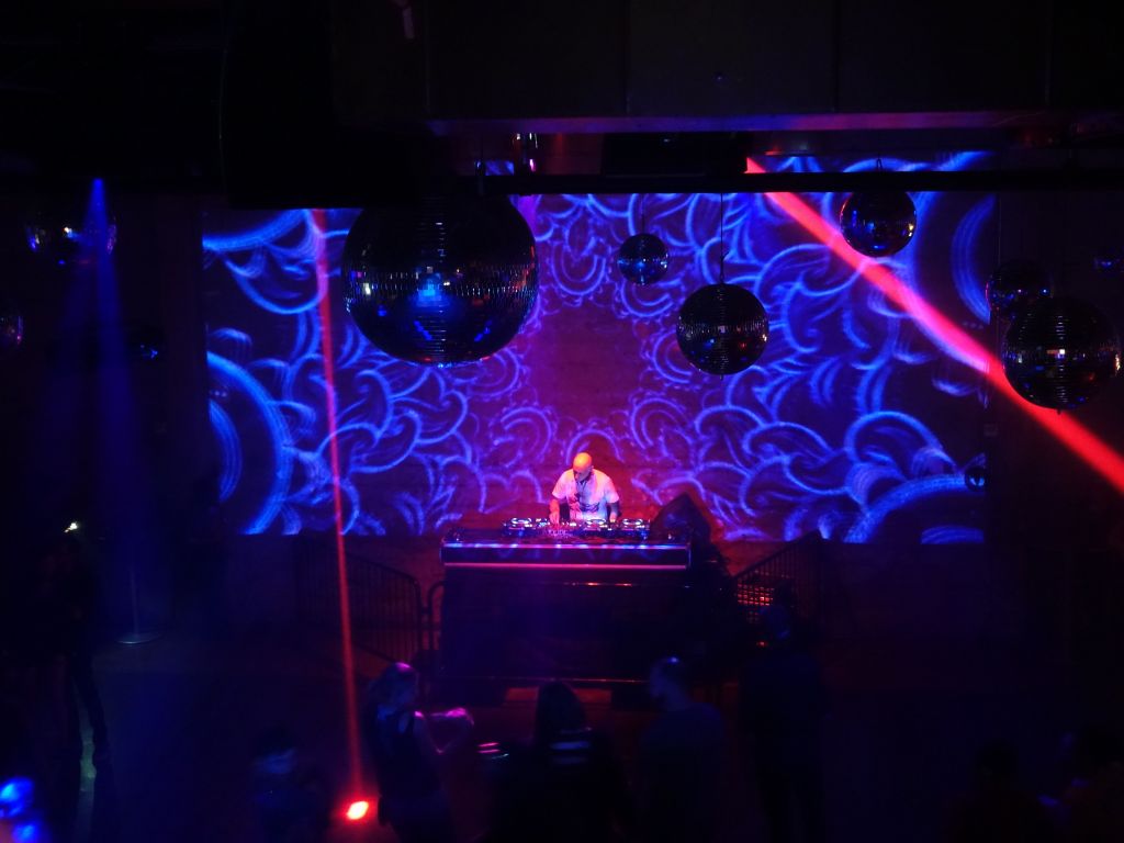 Stage - HD Wallpaper 