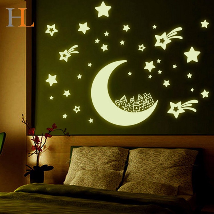 Glow In The Dark Moon Wall Decals - HD Wallpaper 