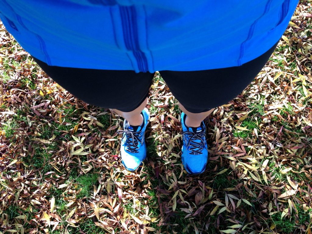 Lorna Jane-7 - Grass - HD Wallpaper 