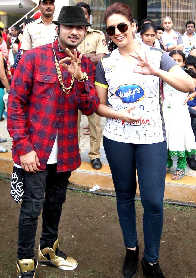 Honey Singh With Huma Qureshi Photos Hd - Yo Yo Honey Singh Hd 2017 - HD Wallpaper 