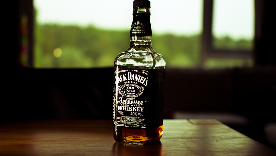 Whiskey, Jack Daniels, Alcohol, Bottle, Alcohol Desktop - Drink Bottle Image Hd - HD Wallpaper 
