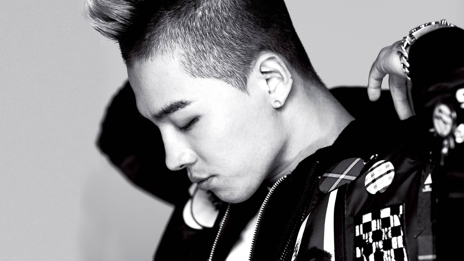 K Pop Taeyang - HD Wallpaper 