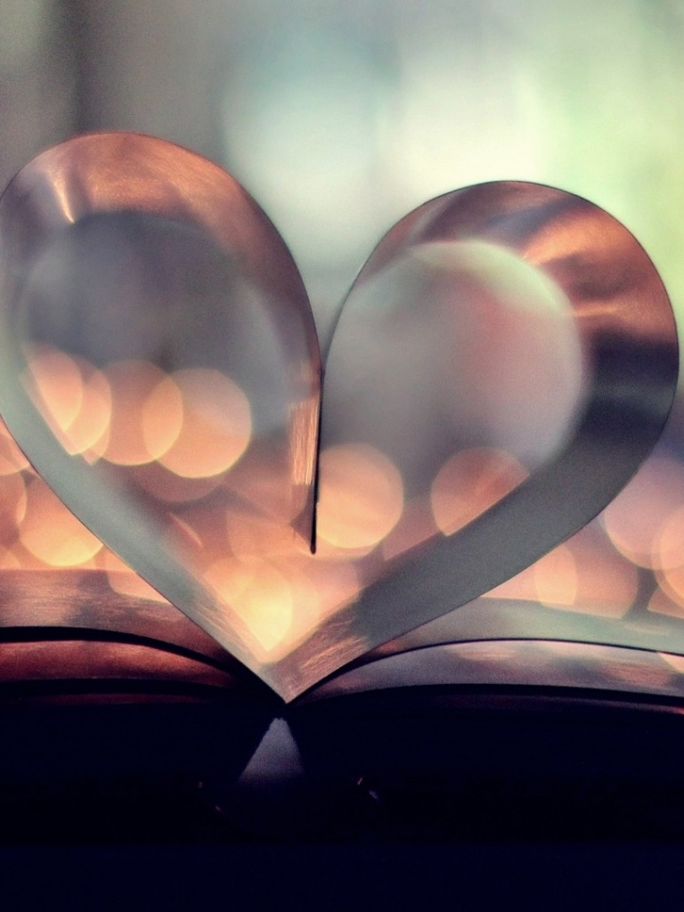 Heart Shaped Book Page - HD Wallpaper 