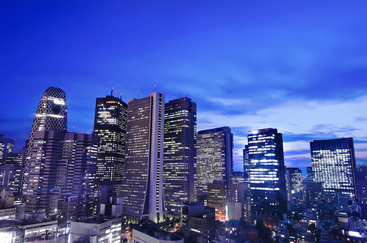 Tokyo Skyscrapers At Night - HD Wallpaper 