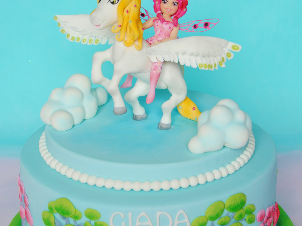 Mia And Me Cake - HD Wallpaper 