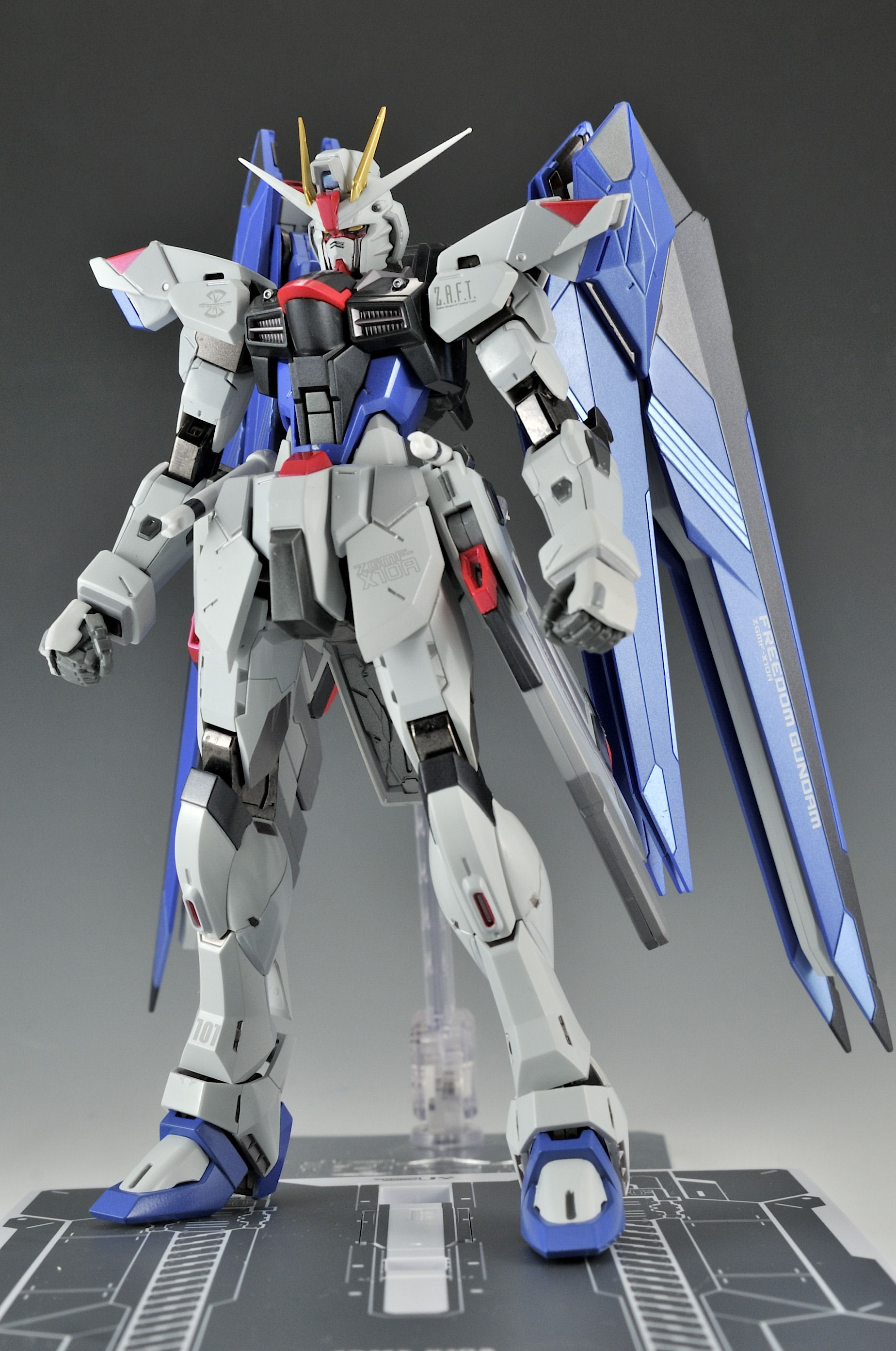 Mecha - HD Wallpaper 