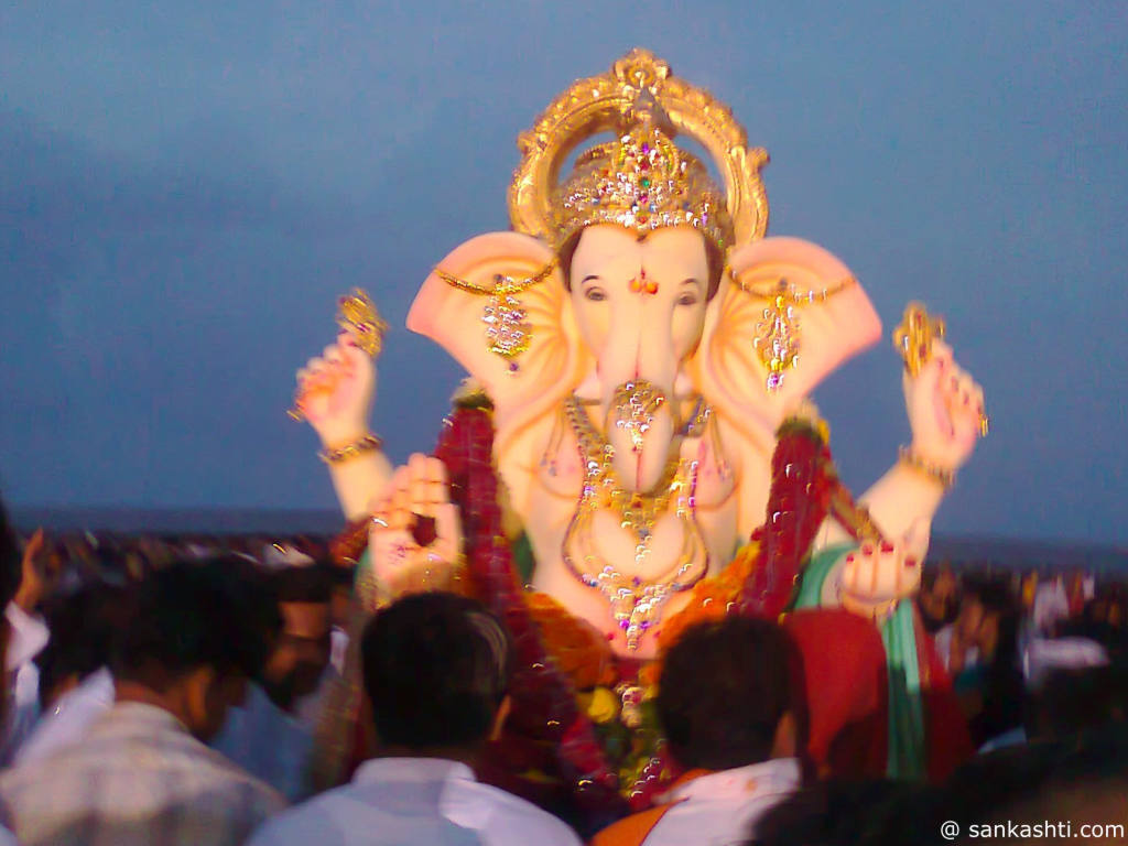 Ganpati Visarjan Hd Wallpaper - Ganpati Hd Wallpaper Mumbai - HD Wallpaper 