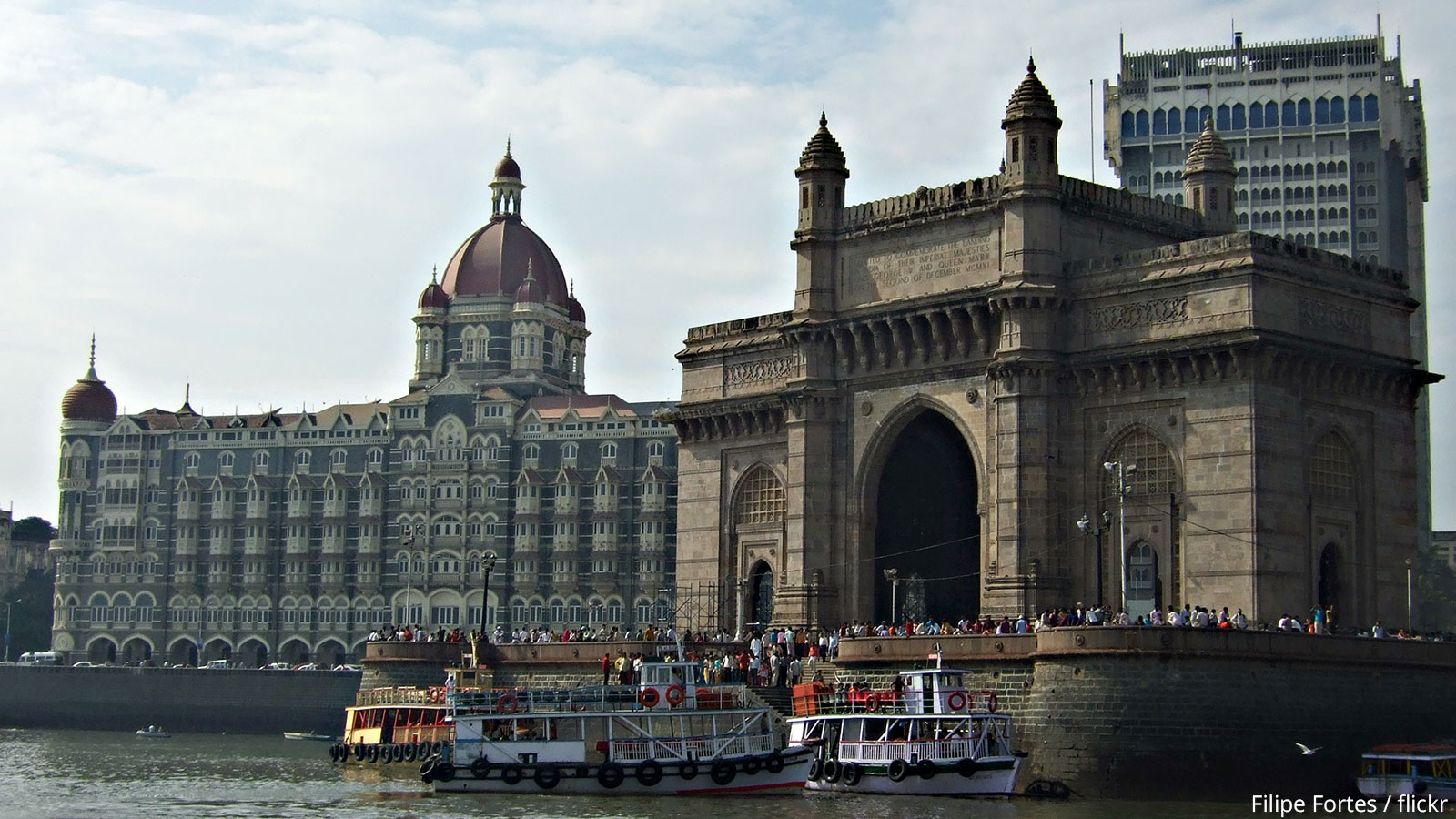 Gateway Of India - Taj Mahal Palace & Tower - HD Wallpaper 
