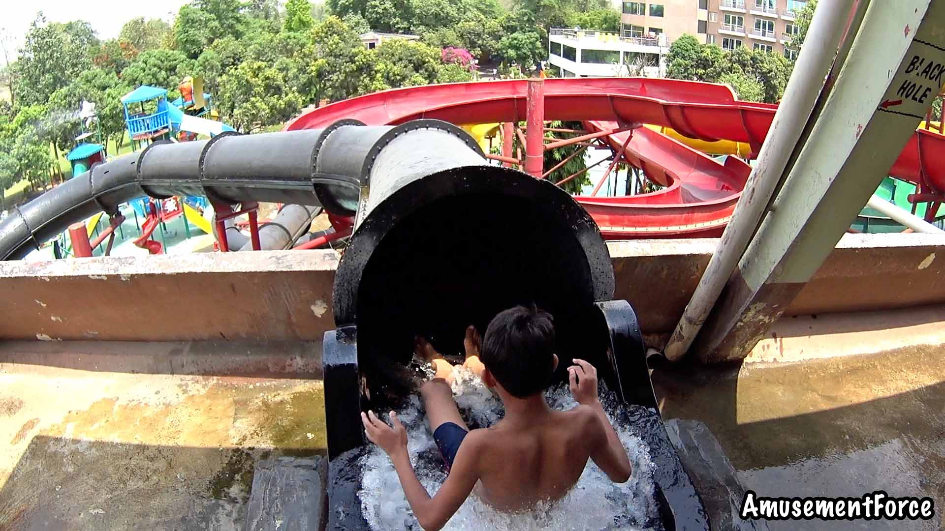 Anandi Water Park - Anandi Water Park All Slides - HD Wallpaper 