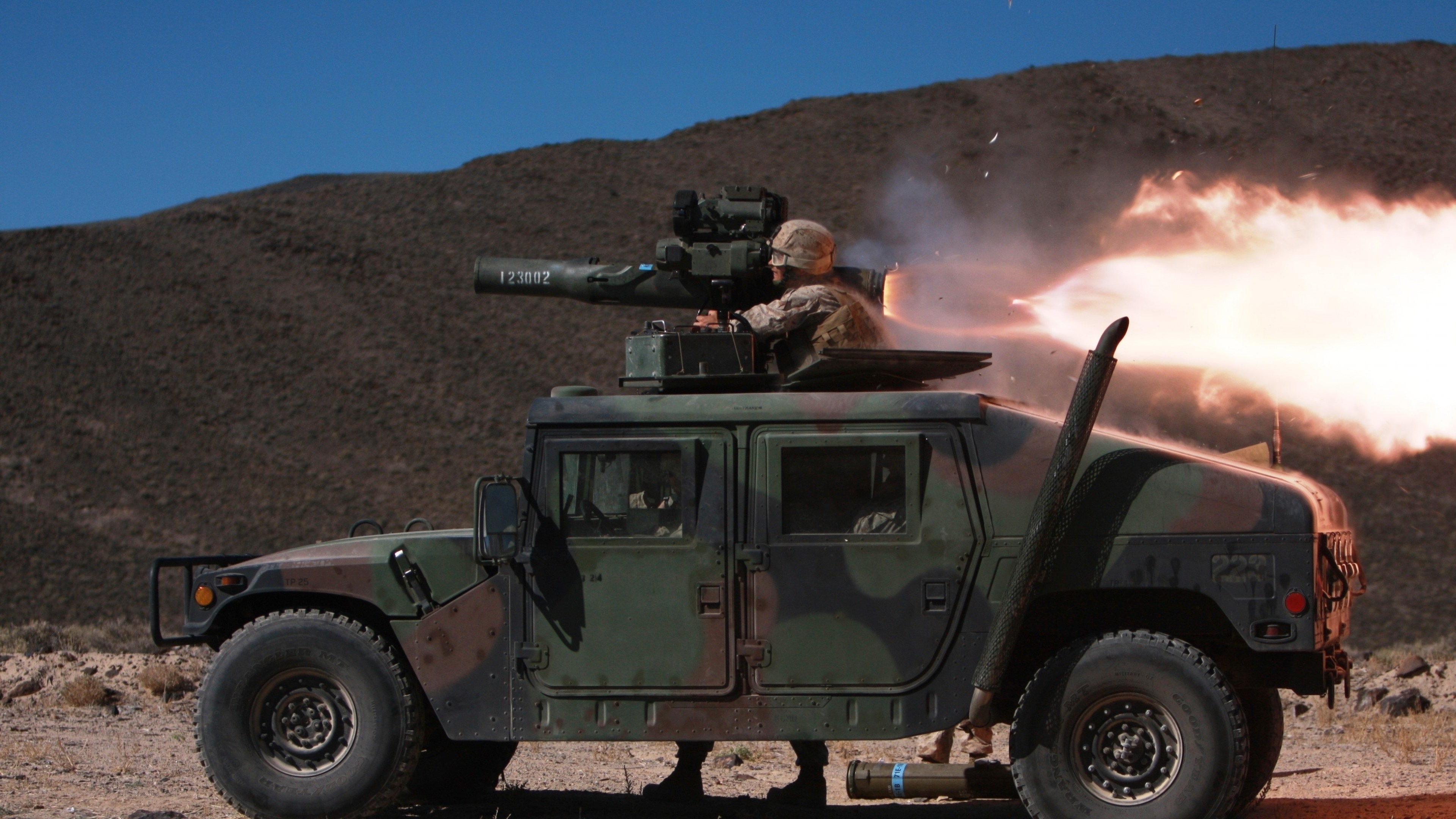 Us Army Humvee Rocket Launcher - HD Wallpaper 
